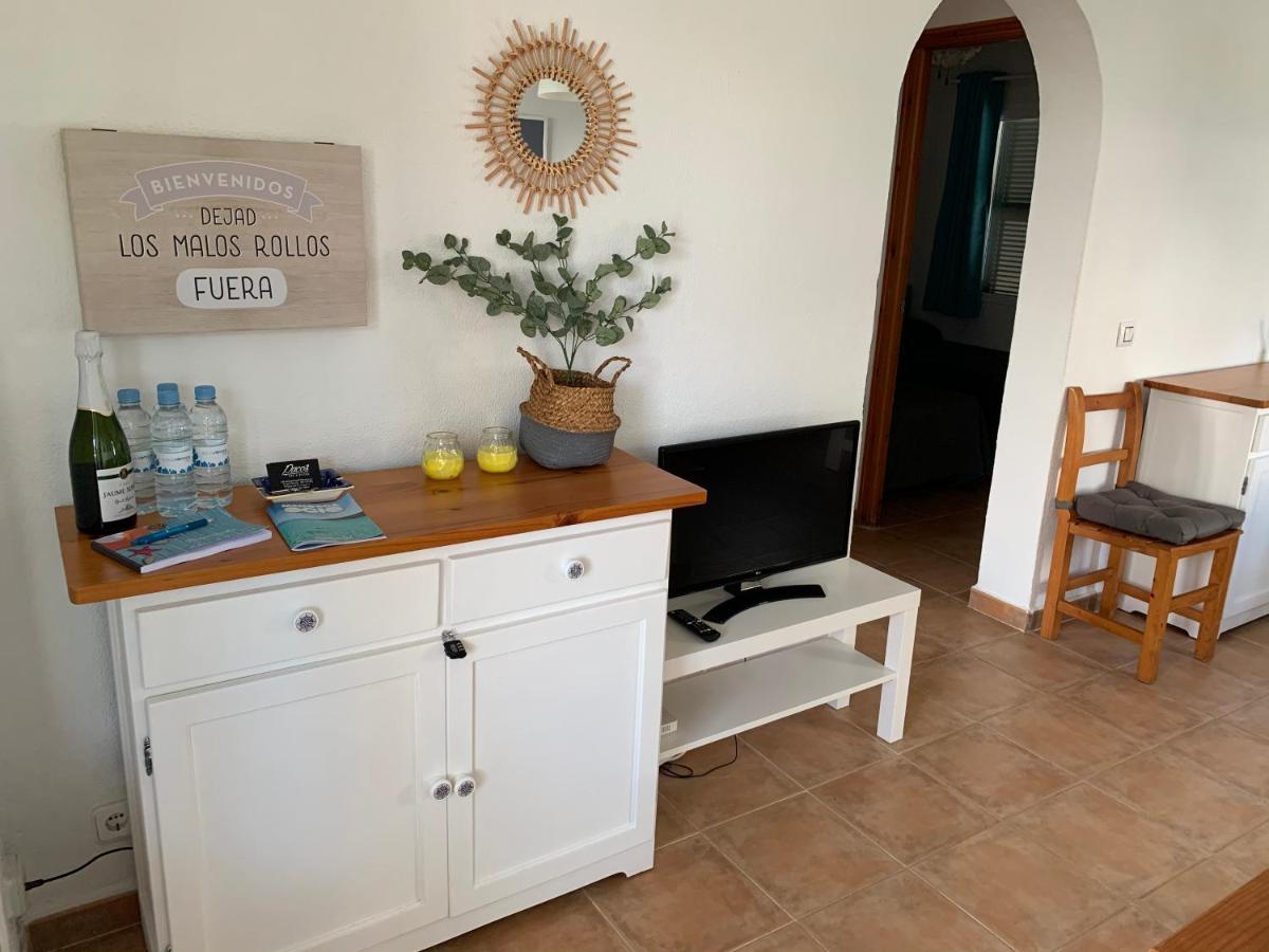 Ca La Marta Apartamento Con Piscina Y Jardin A 150M De La Playa Lägenhet Arenal d'en Castell Exteriör bild